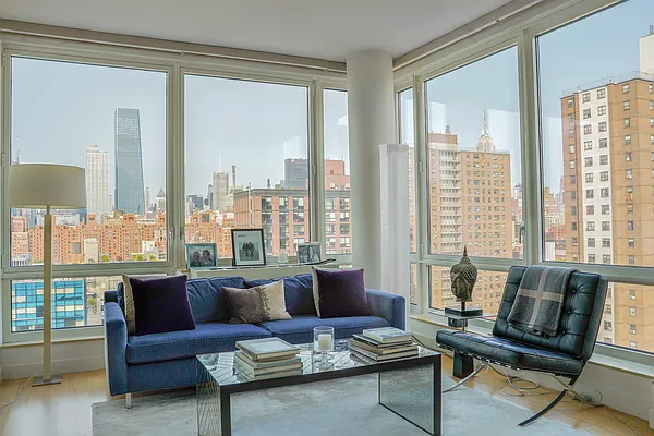 Rented by Compass | media 4