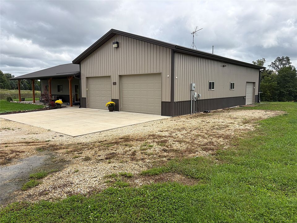 1st image of 304 Buck Ridge Ct