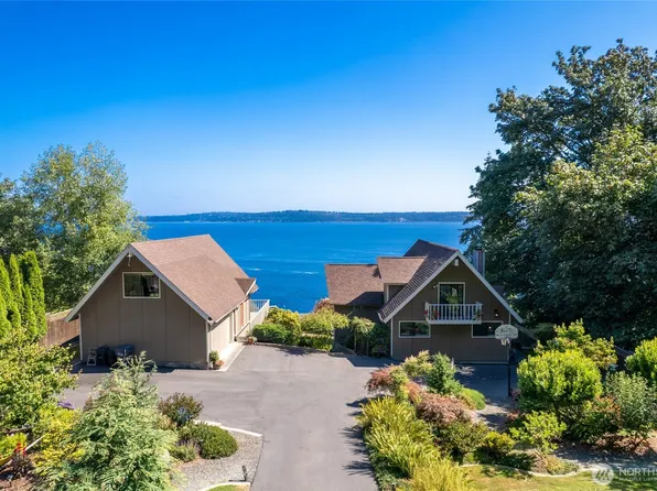 8118 SW Van Olinda Road, Vashon, WA 98070
