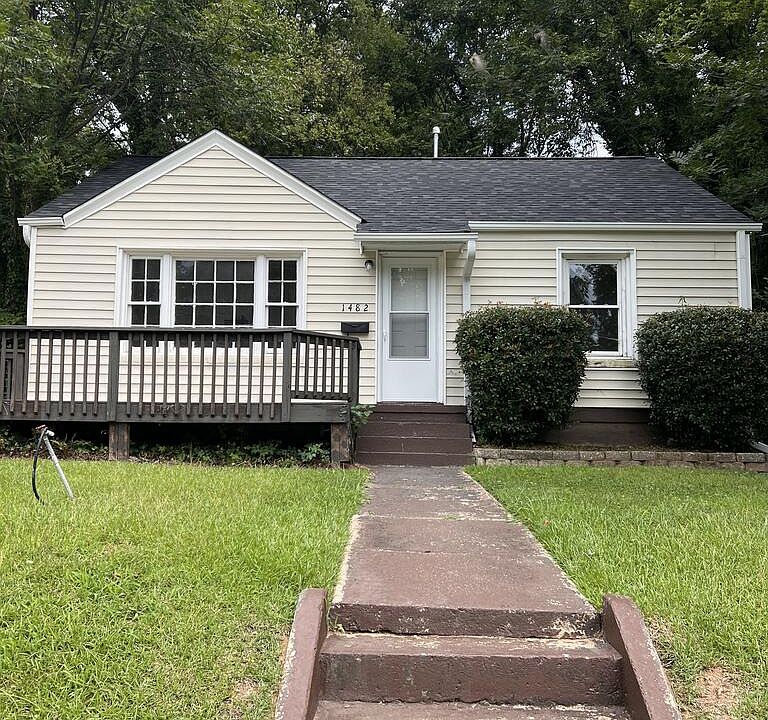 1st image of 1482 Myrtle Ave