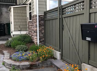 4419 1st Ave NE, Seattle, WA 98105