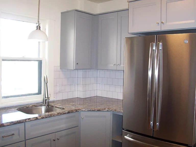 713 N Cayuga St — Photo 5