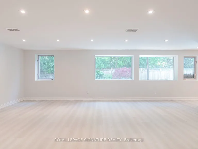 14 Canerouth Dr — Photo 18