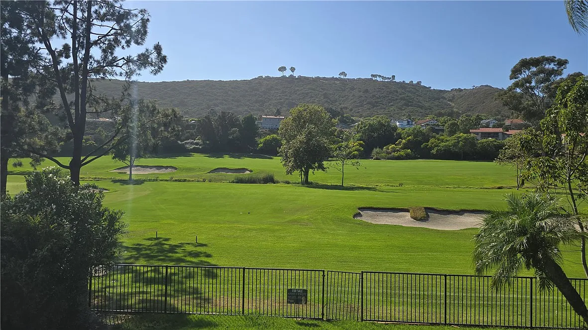 3 bed, 2.5 bath, 2536 sqft, $6,500 — Photo 3