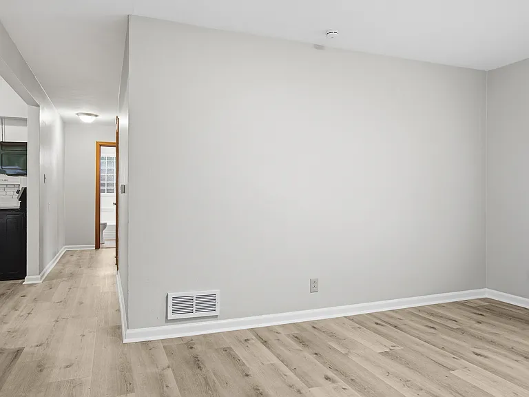4612 Rookwood Ave #4612 — Photo 11