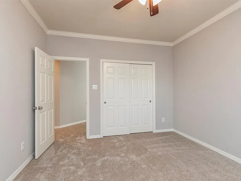 10126 Holly Chase Dr — Photo 36