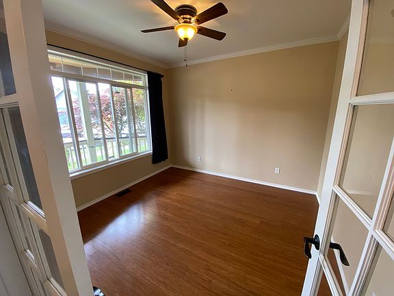 4th image of 1478 Richmond Ave