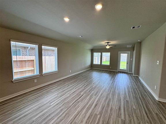 5th image of 6254 Brazos Trail Dr