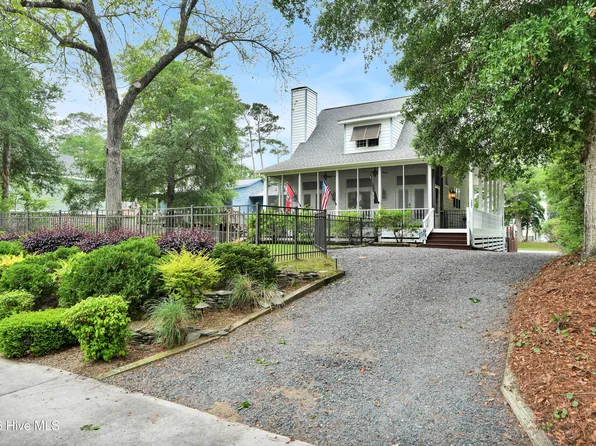 3007 W Oak Island Drive, Oak Island, NC 28465