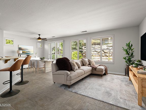 4th image of 1405 Orchard Park Trl