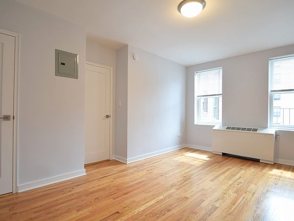 Pelham Terrace - Bedroom - K-Line