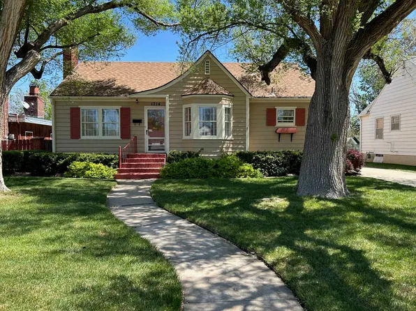 1714 Odell St, Great Bend, KS 67530