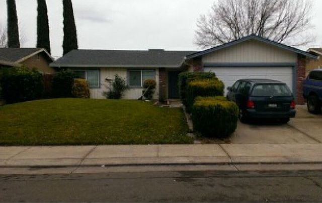 1st image of 9144 Sundance Ln