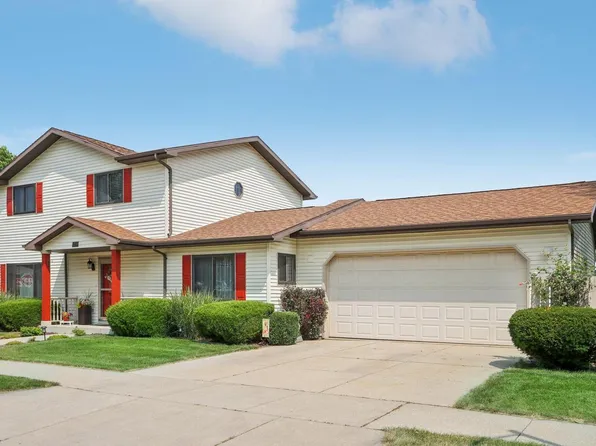 2270 West Vogel AVENUE, Milwaukee, WI 53221