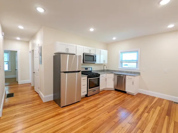 8 Lowell Cir, Somerville, MA