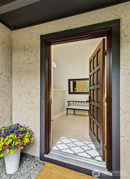 4th image of 11911 Stendall Drive N