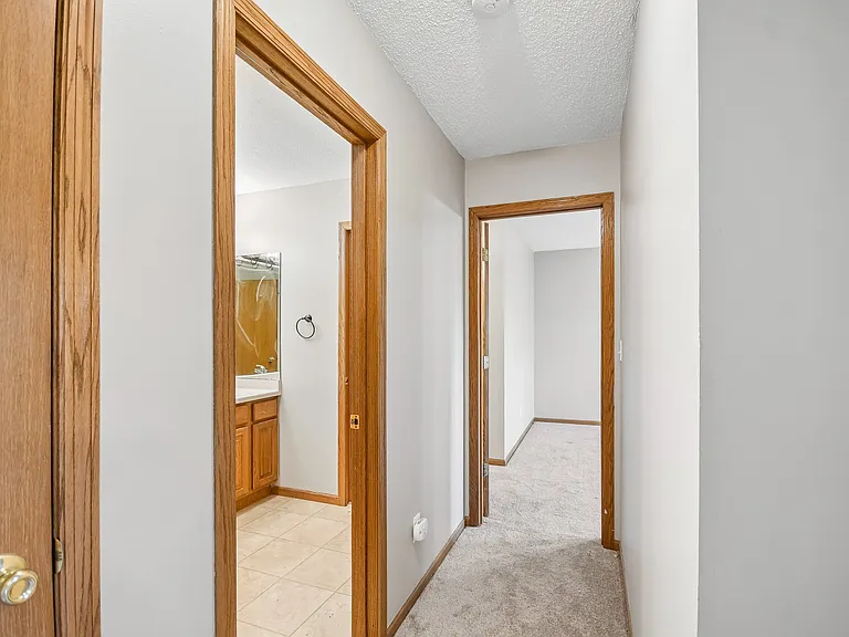 3525 Cory Ln — Photo 25