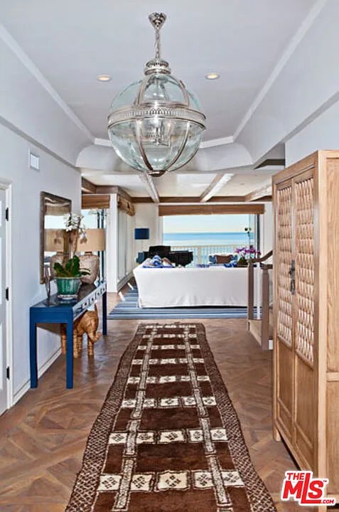 4 bed, 4.0 bath, 3474 sqft, $65,000 — Photo 3