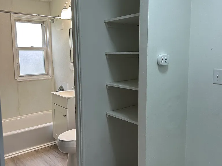 100-07C Midland Hts — Photo 7