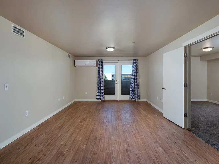 210 S Cottonwood Rd #208 — Photo 35
