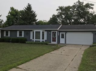 5926 Glenbrook Dr SE, Kentwood, MI 49508