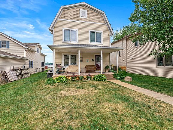5th image of 3717 Lake Shore Dr