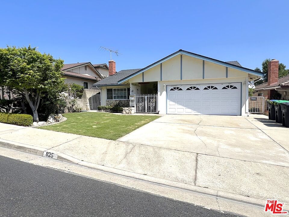 1st image of 825 Browning Pl