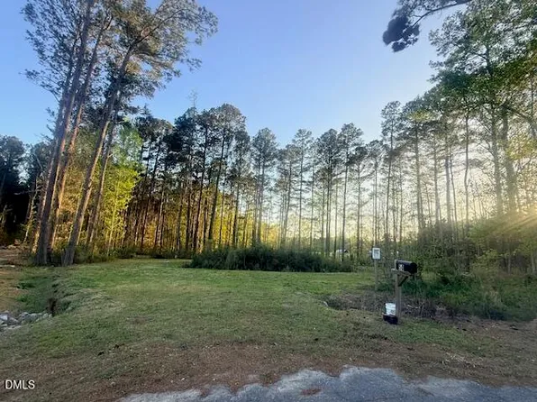 50 Settlers Pl Lot 4, Clayton, NC 27520