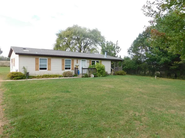 N5595 20th Ave, Wild Rose, WI 54984