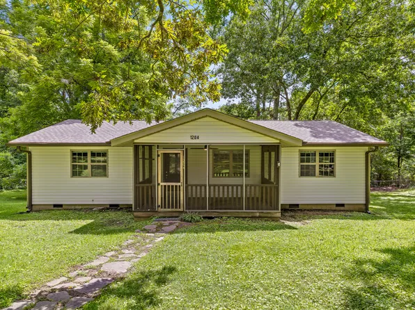 1204 Timesville Rd, Signal Mountain, TN 37377