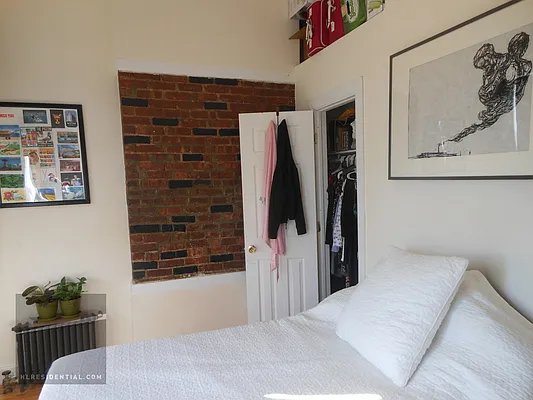 Rented by Highline Residential | media 11