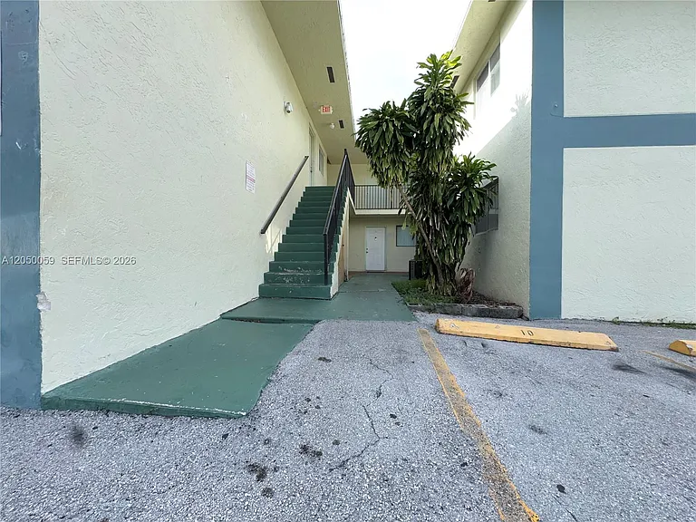 10765 SW 4th St #3 — Photo 8