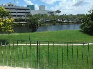 7570 SW 82nd St APT F207, Miami, FL 33143