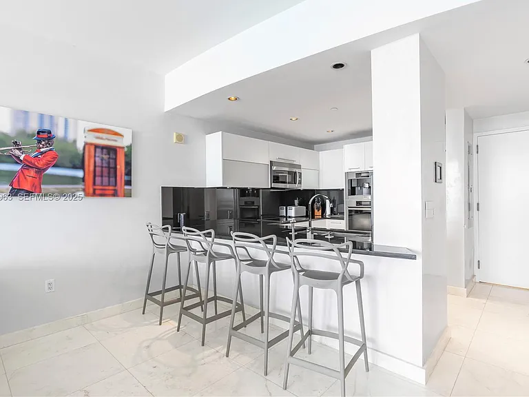 17121 Collins Ave #903 — Photo 12
