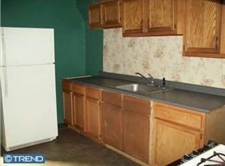 1138 Robeson St, Reading, PA 19604