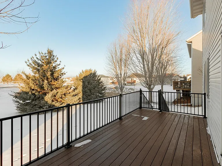 1760 Wyndam Dr — Photo 40
