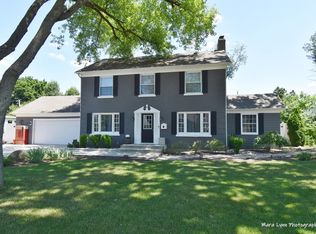 164 S Buell Ave, Aurora, IL