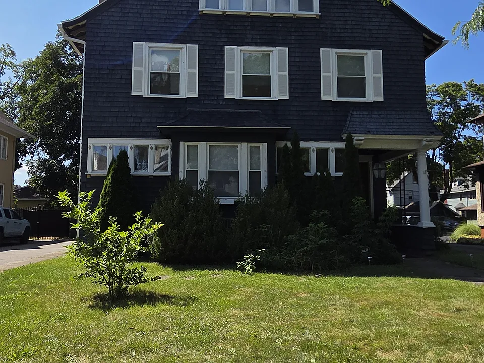 213 Culver Rd #1