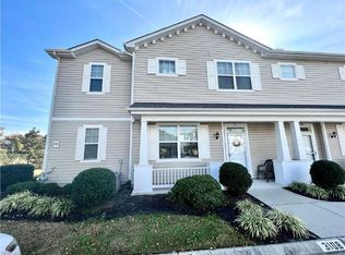 751 Lacy Oak Dr, Chesapeake, VA 23320