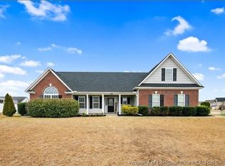 363 Collinwood Dr, Raeford, NC 28376