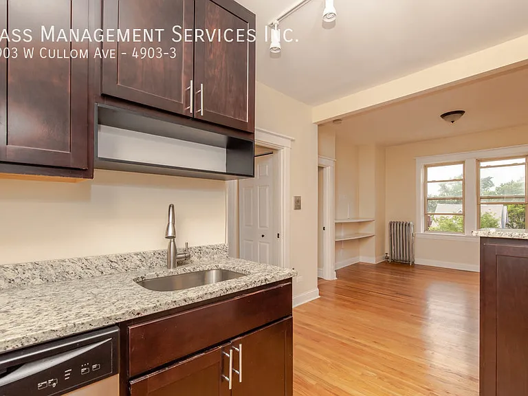 4903 W Cullom Ave #3 — Photo 1