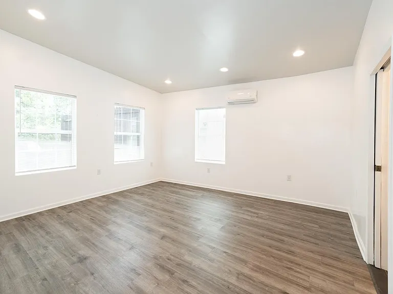 1213 Kendrick Rd — Photo 34