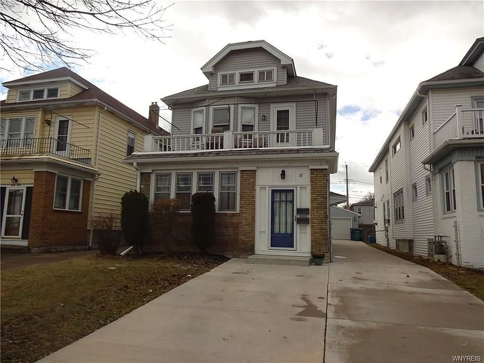 1st image of 37 Tacoma Ave
