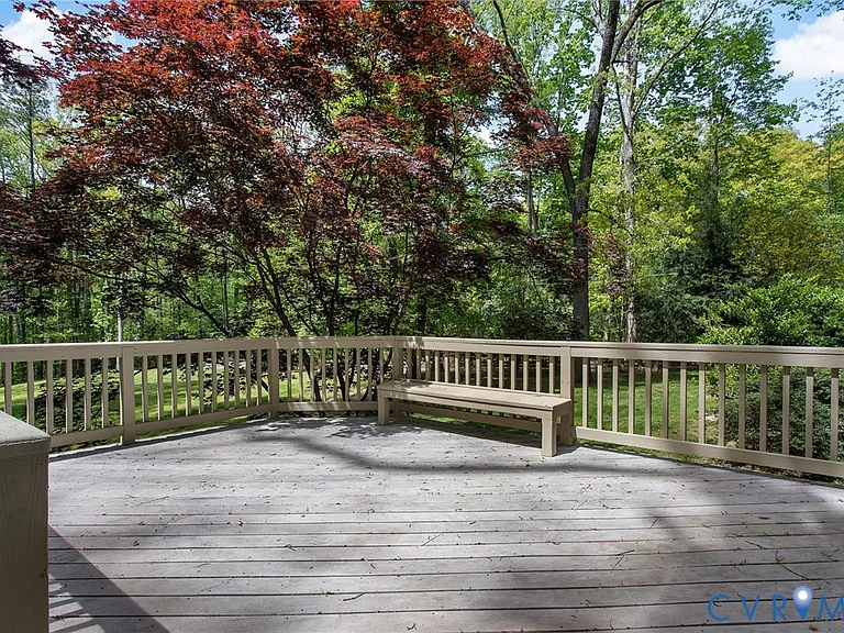 9900 Kingsbridge Rd — Photo 48