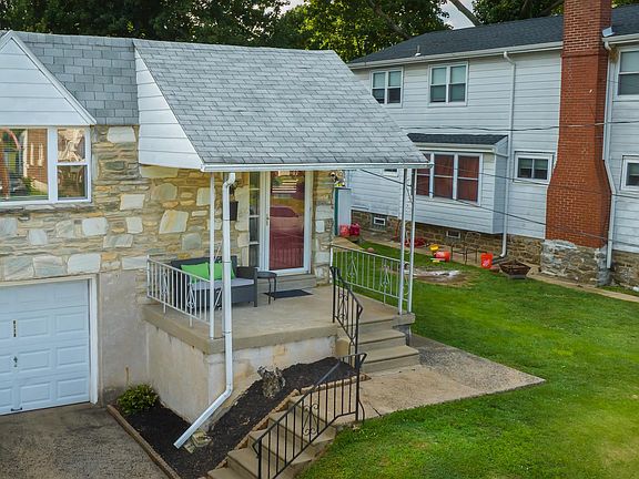 2nd image of 8118 Burholme Ave