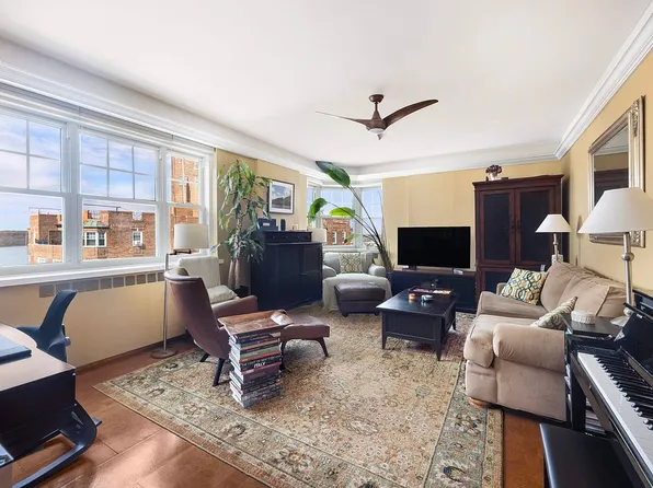 180 Cabrini Blvd APT 127, Manhattan, NY 10033