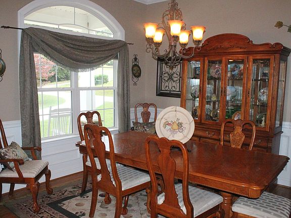 Formal Dining Room