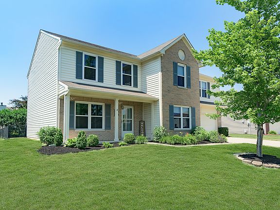 3rd image of 5776 Independence Ave
