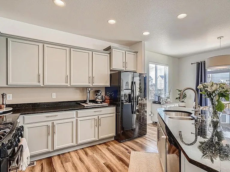 110 Stewart Way — Photo 7