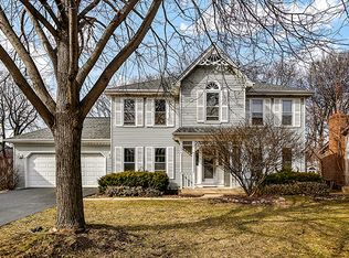 1563 Selby Rd, Naperville, IL 60563